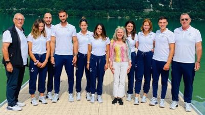 Συνάντηση με την επίτιμη πρόξενο της Ελλάδας στη Λυών η Ολυμπιακή ομάδα κωπηλασίας